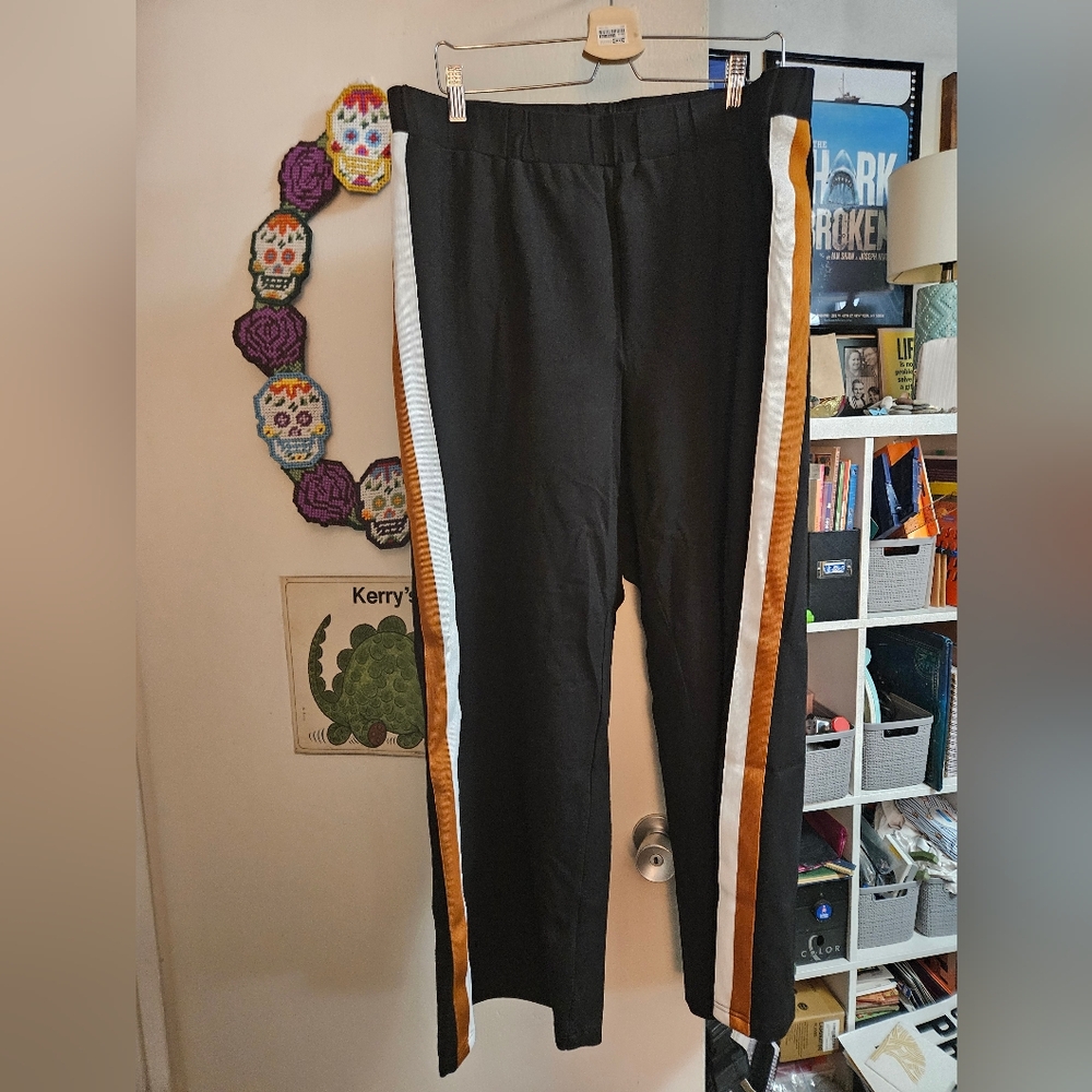 Universal Standard Stephanie pants black ochre/white stripe M